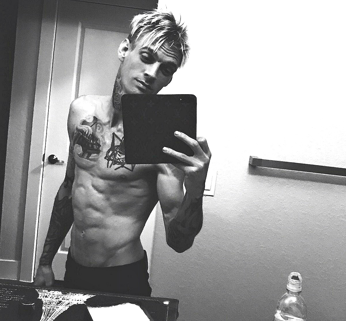 Who was the man that Aaron Carter had a sexual relationship with when he was 17?